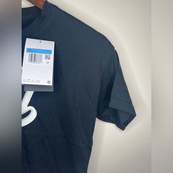 NIKE NWT Youth Kids Boxy Loose‎ Fit Logo Cropped Tee Sportswear | Medium - Picture 7 of 11